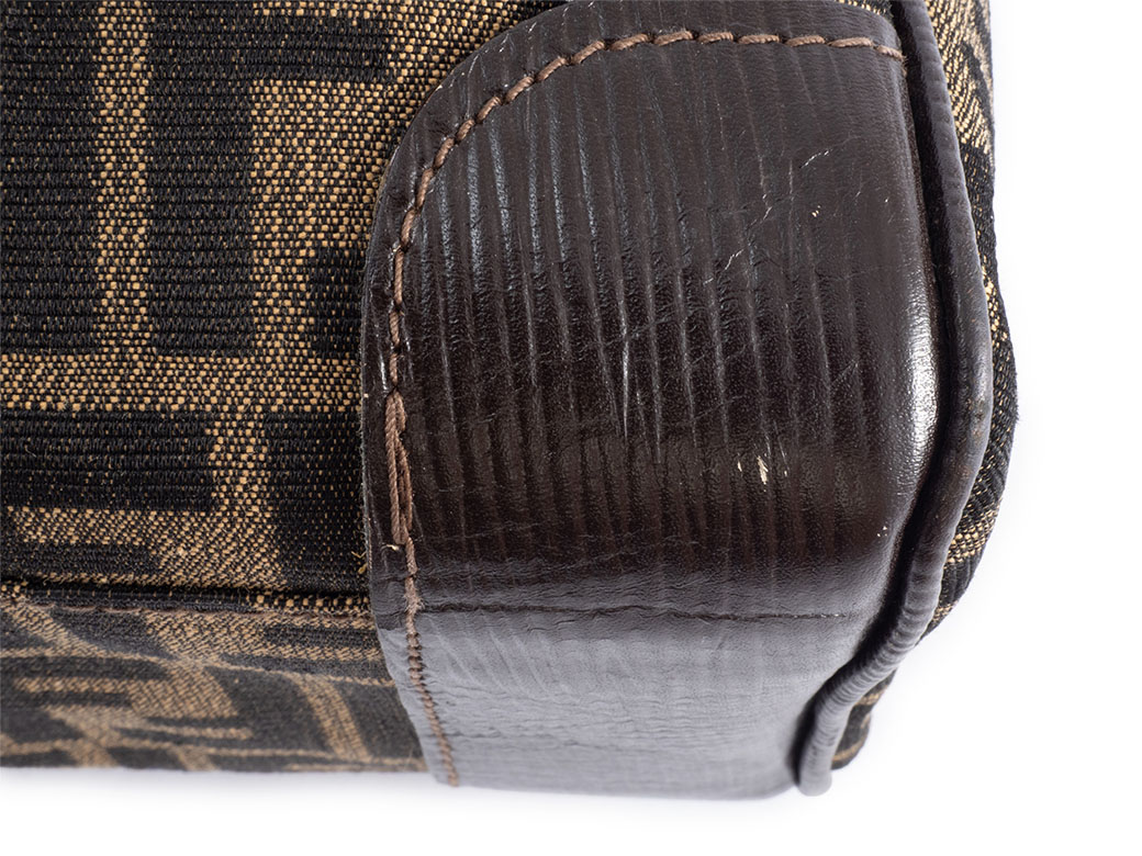 FENDI（フェンディ） バッグ 中古 ズッカ ハンドバッグ ベージュ