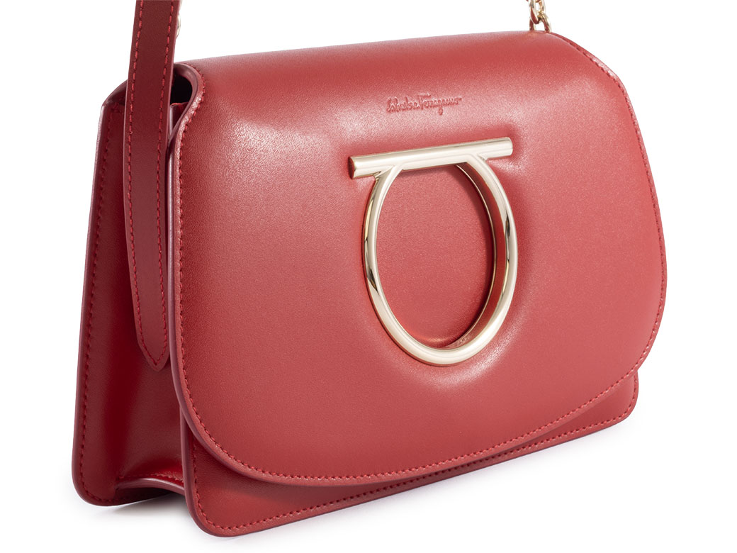 FERRAGAMO（フェラガモ） サルヴァトーレ カメラバッグ ショルダー