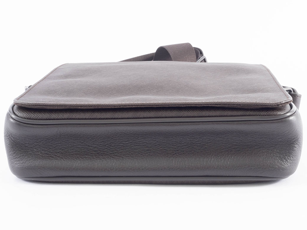 ダンヒル　ビジネスバッグ　ウィンザー　グレー dunhill（ダンヒル） WINDSOR フラップ ショルダーバッグ L3N760B PVCx