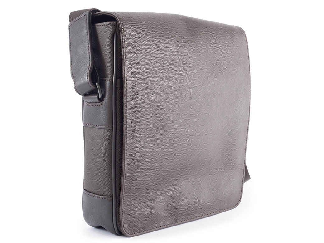 dunhill（ダンヒル） WINDSOR フラップ ショルダーバッグ L3N760B PVCx