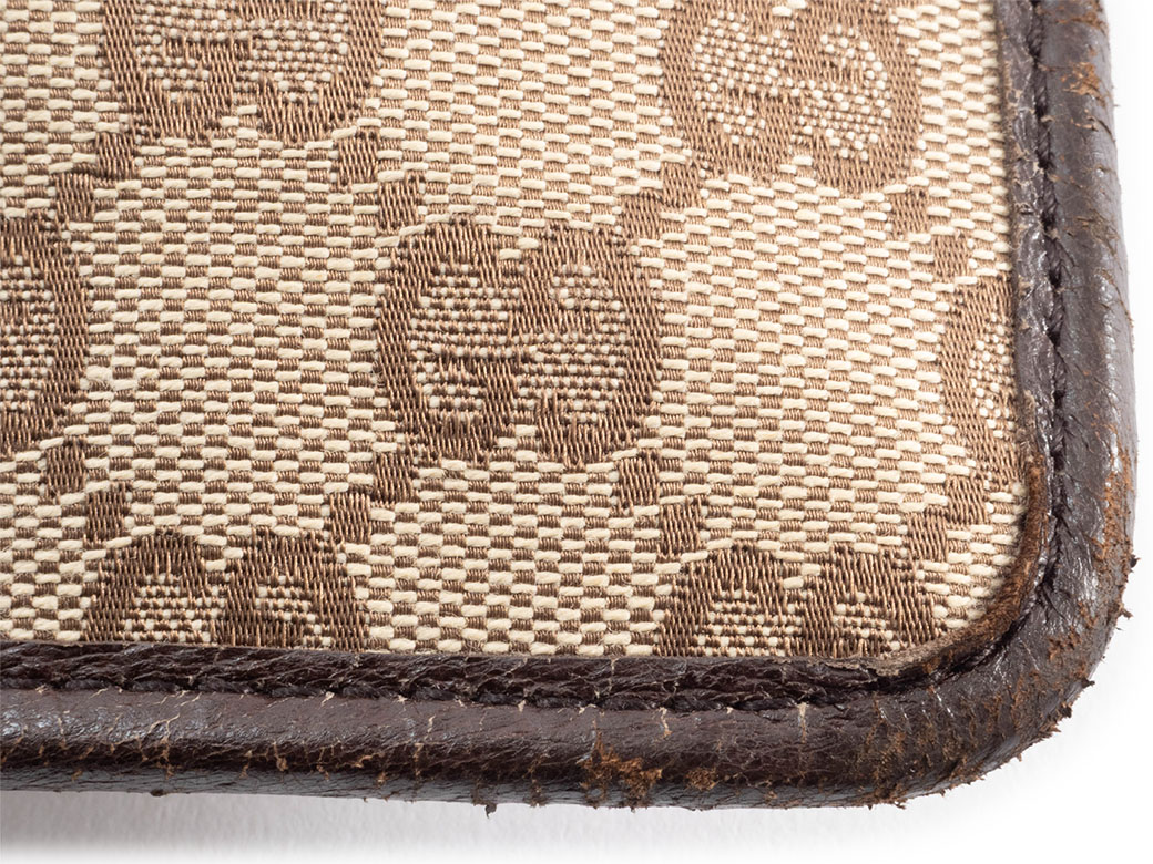 美品 GUCCI グッチ ブラウン ベージュ シルバー金具 GGキャンバス /レザー 27639 ショルダーバッグ ポシェット レディース 601334 【中古】 楽天市場】グッチ 27639の通販