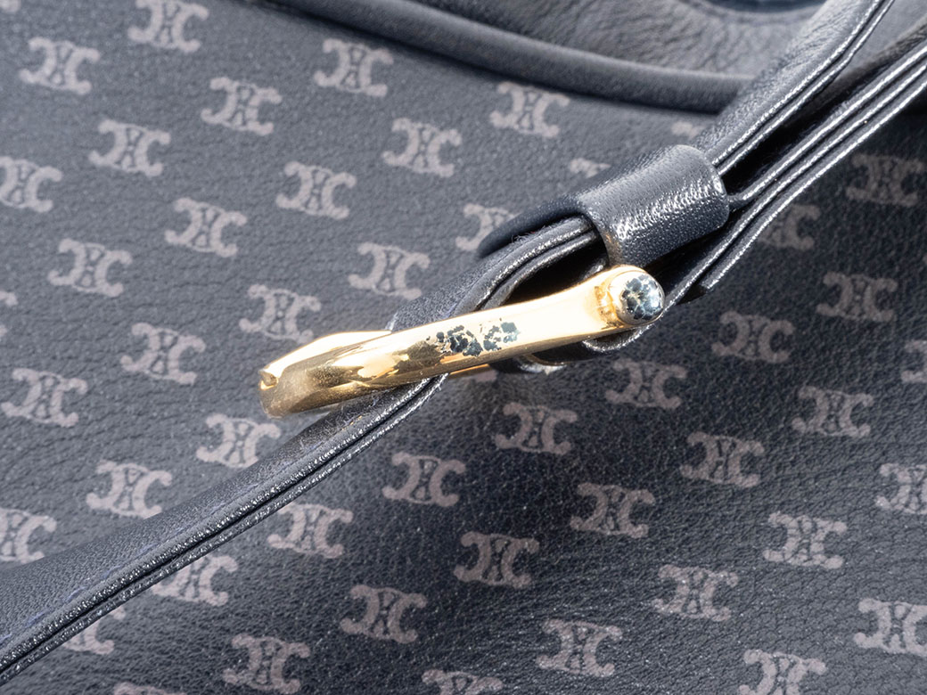 美品　CELINE オールド　セリーヌ ブラゾン ショルダー　バッグ　ネイビー CELINE セリーヌ ショルダーバッグ ダークネイビー ブラゾン