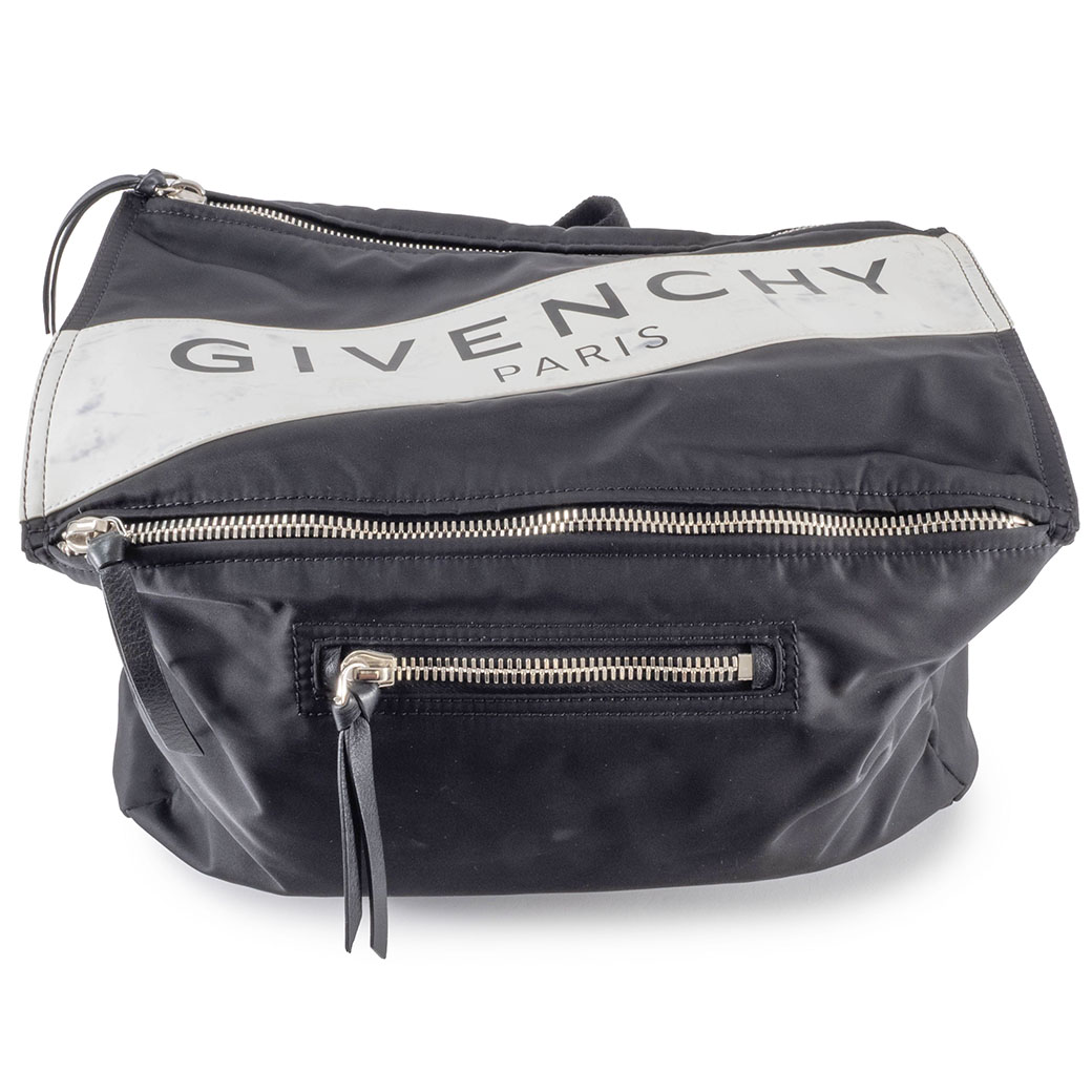 GIVENCHY パンドラバッグ 黒白 美品 正規店購入 ジバンシィ GIVENCHY ジバンシィ GIVENCHY PANDORA パンドラ SMALL