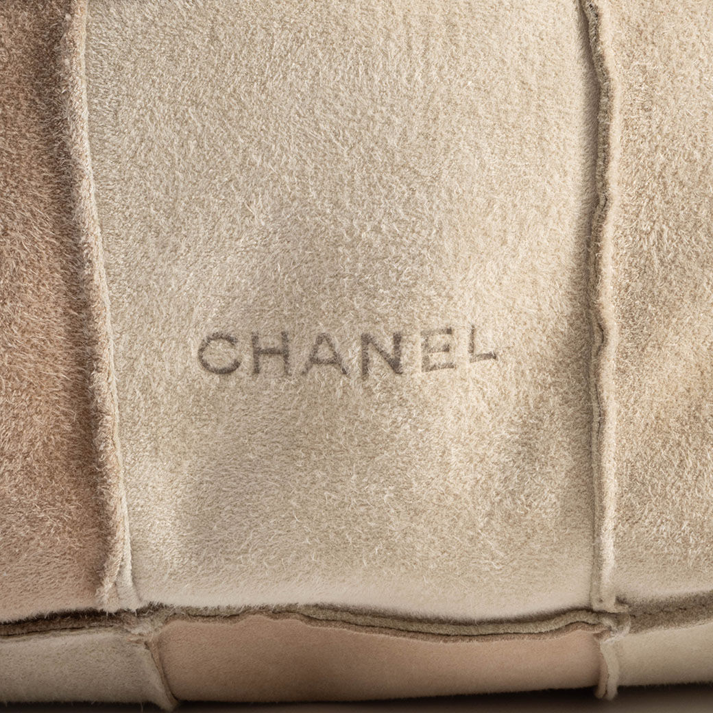 CHANEL（シャネル） スエードトートバッグ ベージュ ブラウン