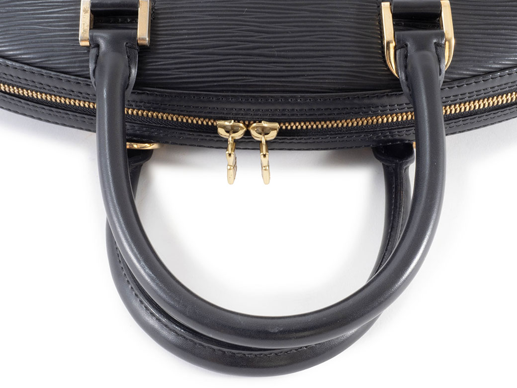 ルイヴィトン　トップハンドルバッグ　エピレザー　ジャスミン　黒 ルイヴィトン トップハンドルバッグ エピレザー ジャスミン 黒