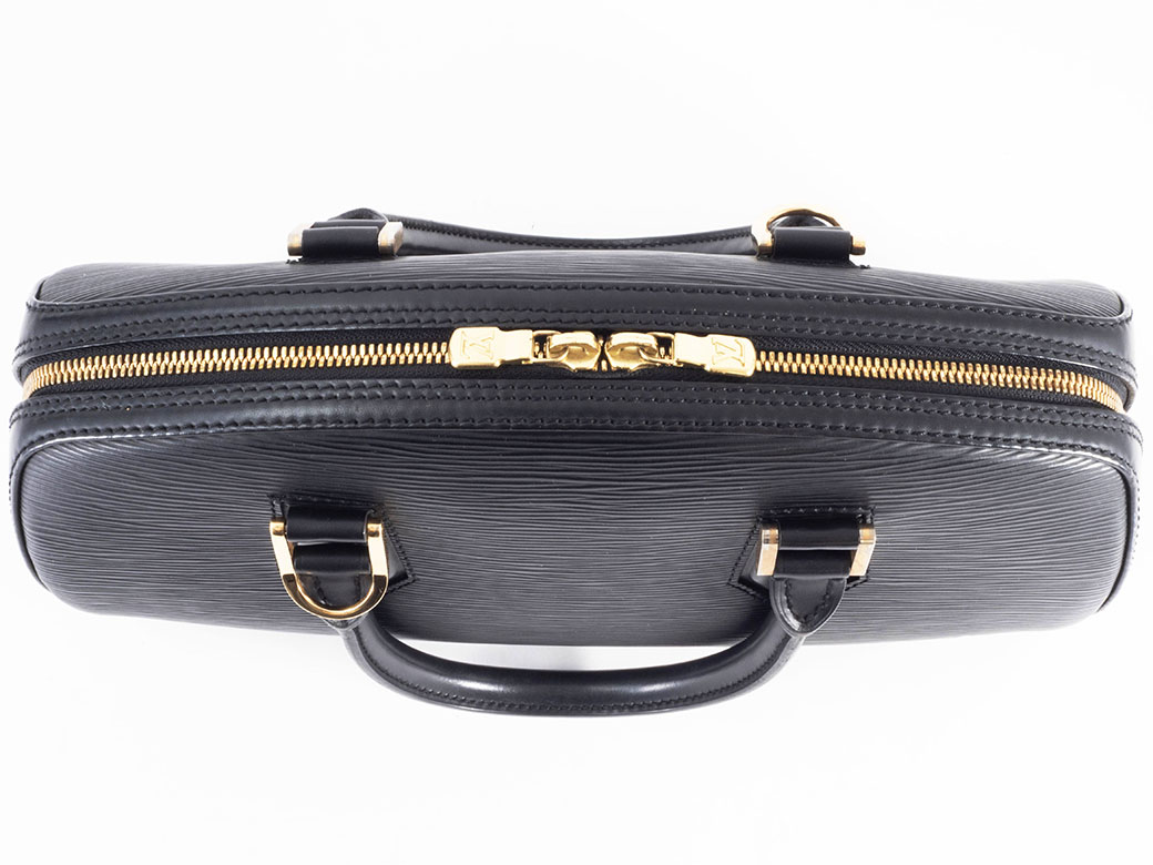 ルイヴィトン　トップハンドルバッグ　エピレザー　ジャスミン　黒 ルイヴィトン トップハンドルバッグ エピレザー ジャスミン 黒