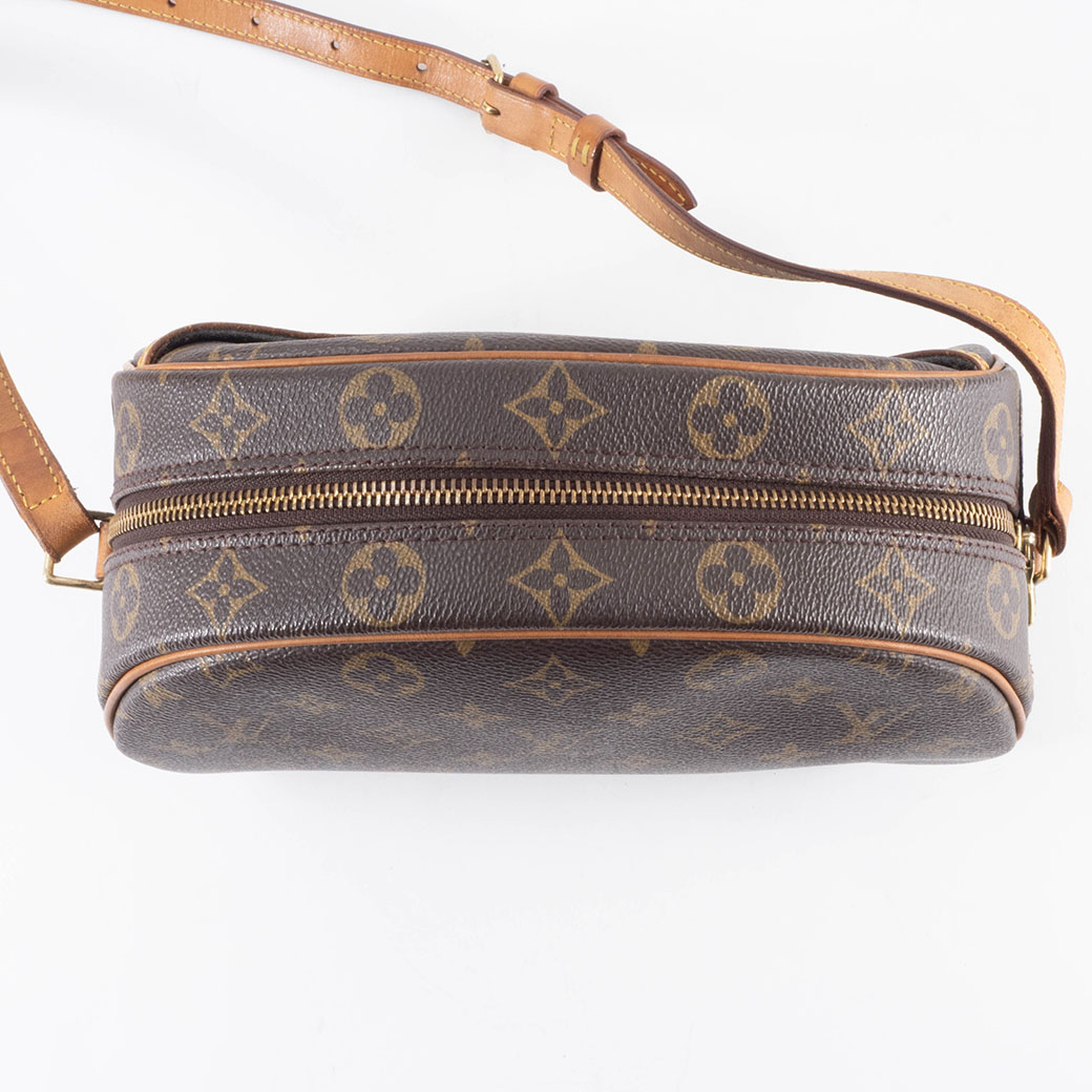 ルイヴィトン ブロワ ショルダーバッグ M51221 モノグラムキャンバス