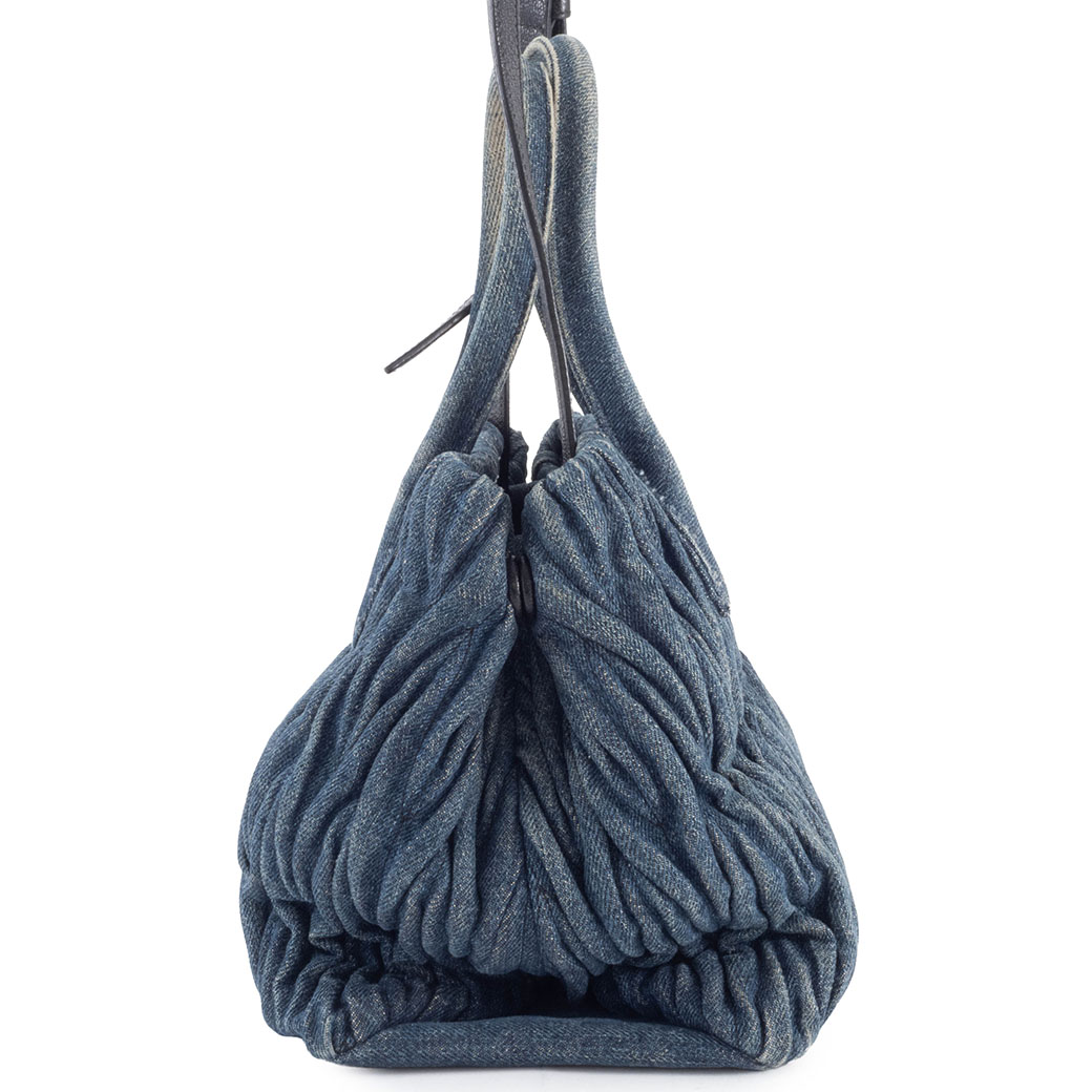 ミュウミュウ マテラッセ 2WAYハンドバッグ 青 レディース デニム ミュウミュウ マテラッセ 2WAYハンドバッグ 青 レディース デニム