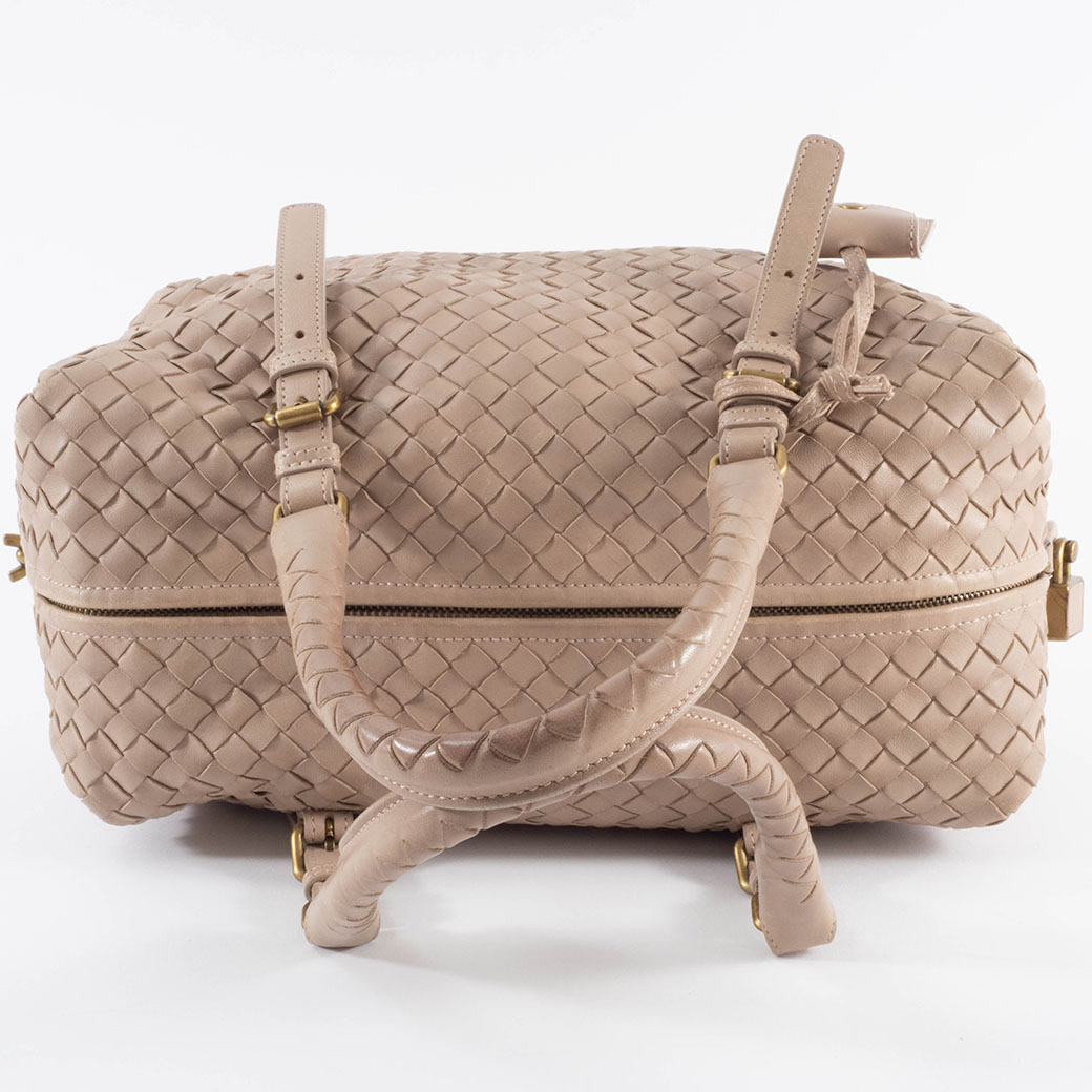 BOTTEGA VENETA（ボッテガ・ヴェネタ） イントレチャート ミニボストン