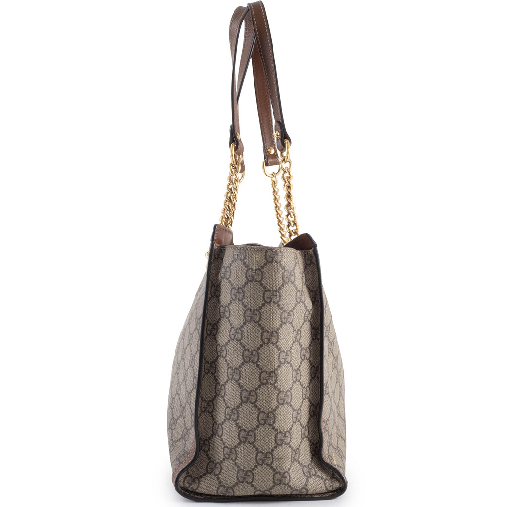 グッチ GUCCI GGスプリーム GGミディアム ショルダーバッグ レザー ベージュ ブラウン 479197 中古 新入荷 GU0555 GG グッチ GUCCI GGスプリーム GGミディアム ショルダーバッグ レザー