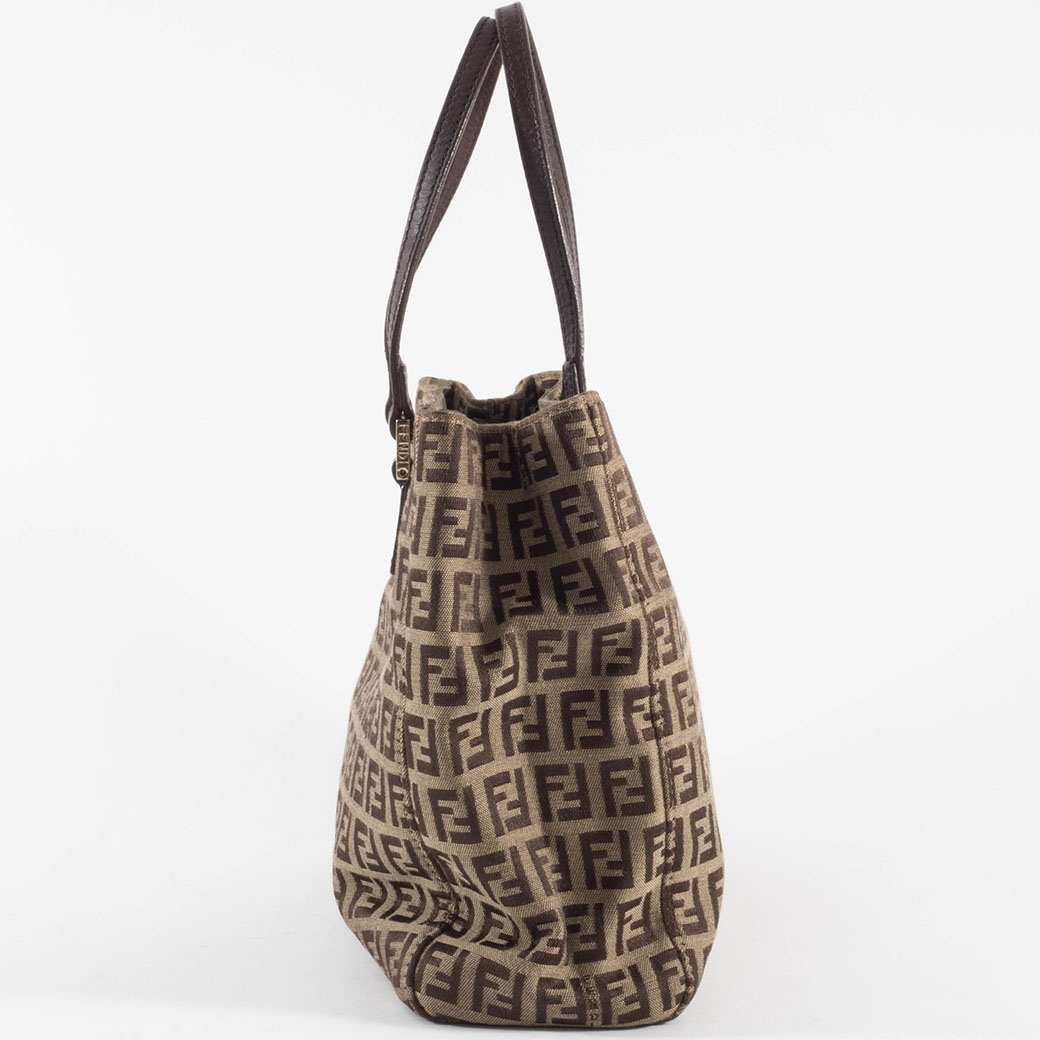 フェンディ FENDI バッグ 中古 ズッキーノ ズッカ ハンドバッグ 8BH132