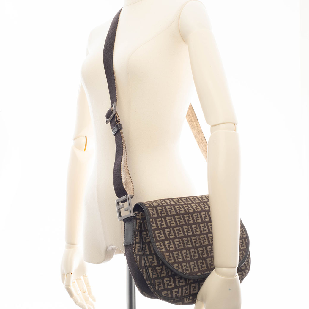 FENDI（フェンディ） バッグ 中古 ズッキーノ ショルダーバッグ 8BR320