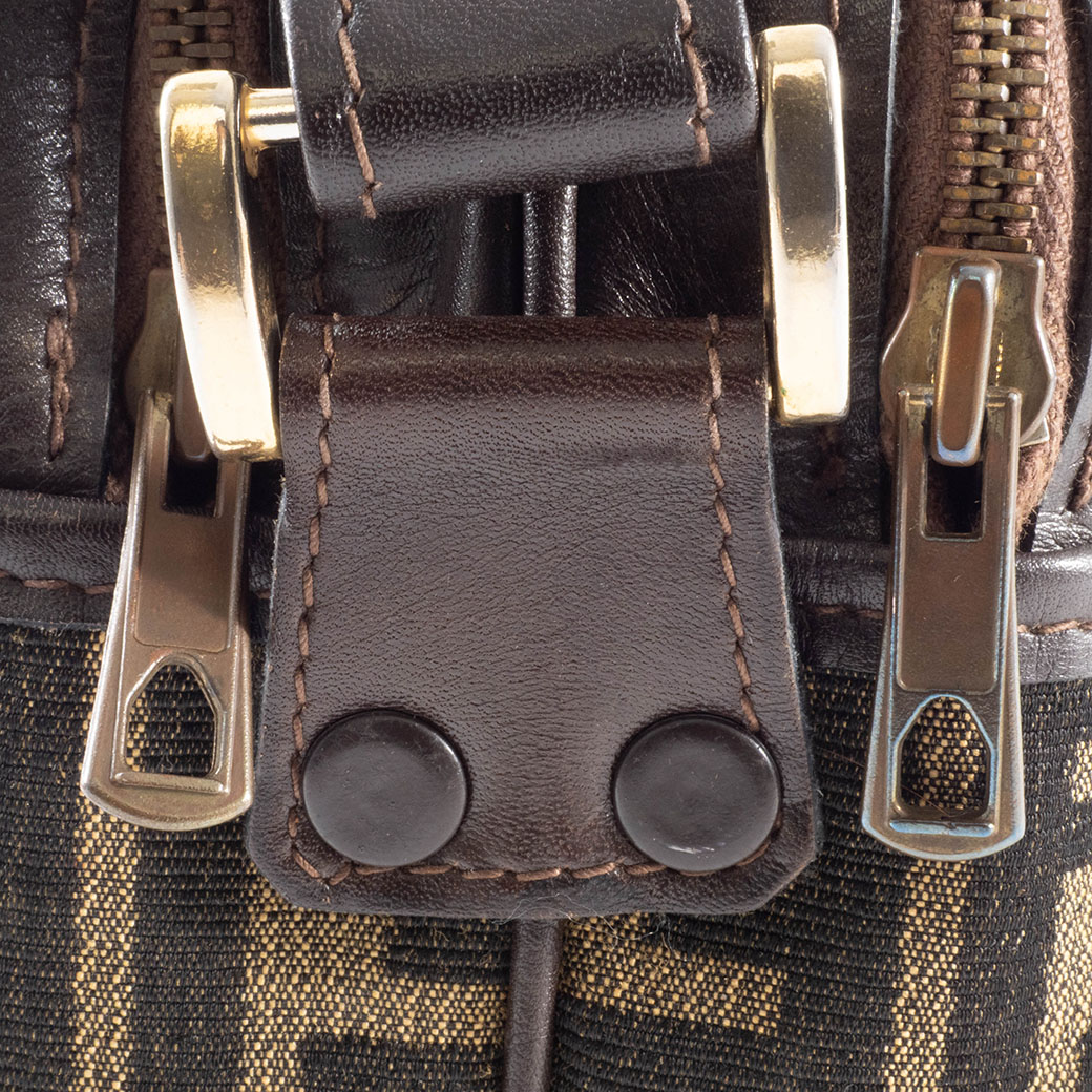 フェンディ キャンバス ショルダーバッグ レザー ブラウン レディース