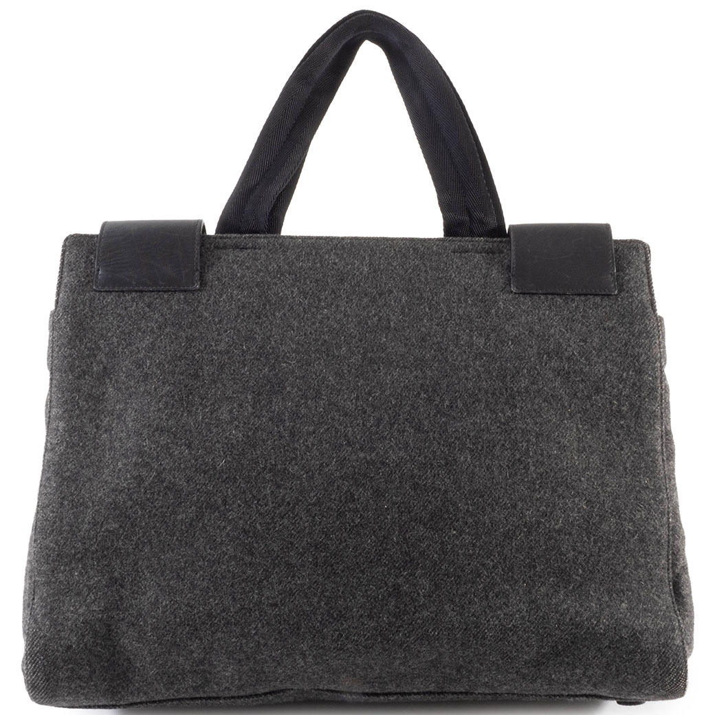 プラダ鍵付きフェルトバッグ PRADA（プラダ） バッグ 中古 フェルト ハンドバッグ ウール レザー