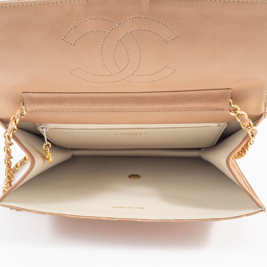 シャネル ヴィンテージ マトラッセ ショルダーバッグ レザー ベージュ