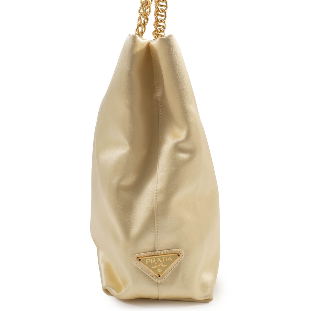 PRADA（プラダ） バッグ 中古 チェーン トートバッグ サテン B7874