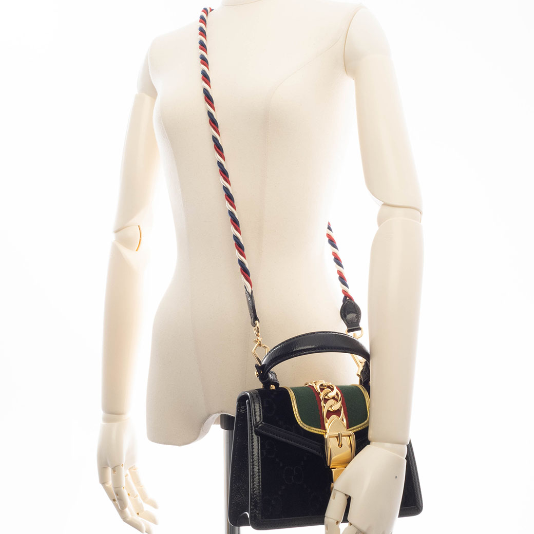 GUCCI（グッチ） バッグ 緑 赤 中古 ショルダー レディース シルヴィ