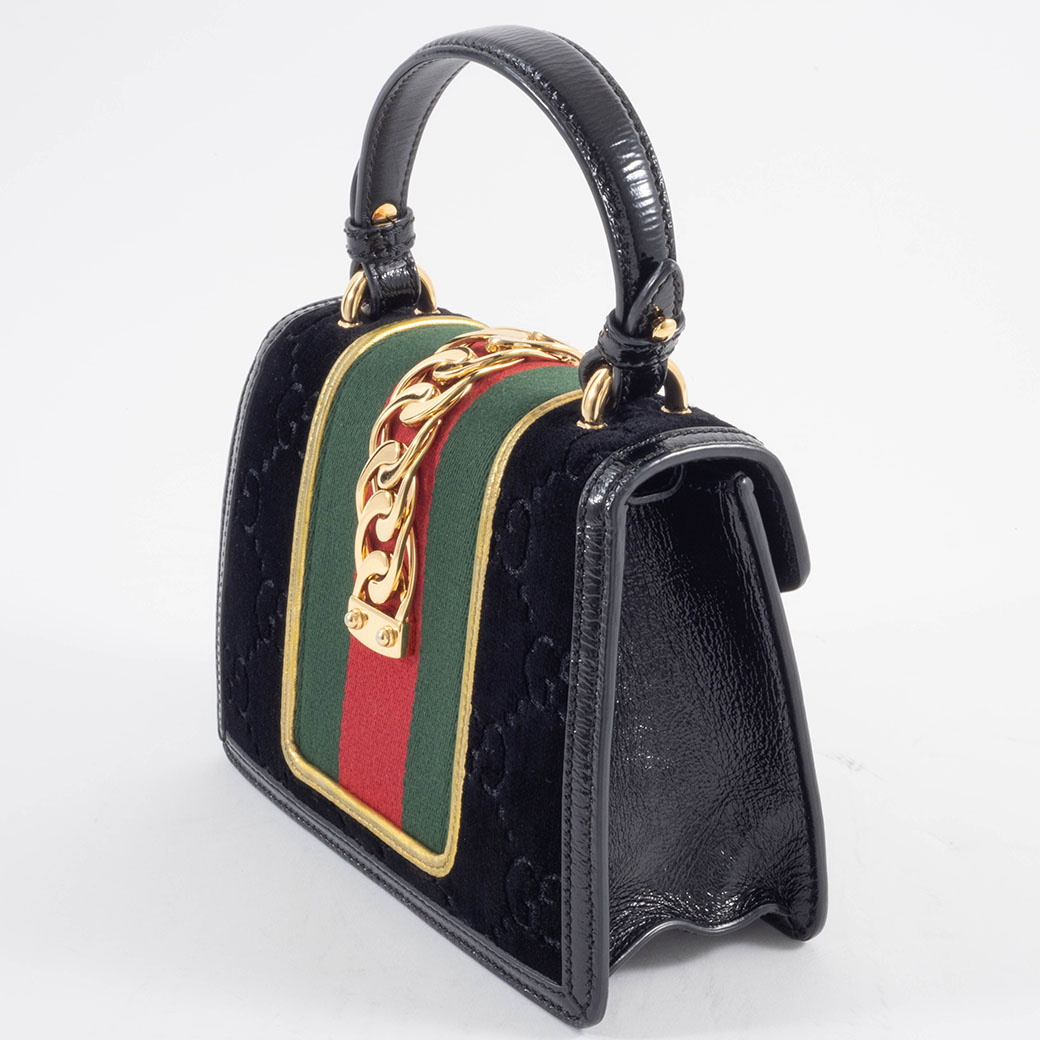 GUCCI（グッチ） バッグ 緑 赤 中古 ショルダー レディース シルヴィ