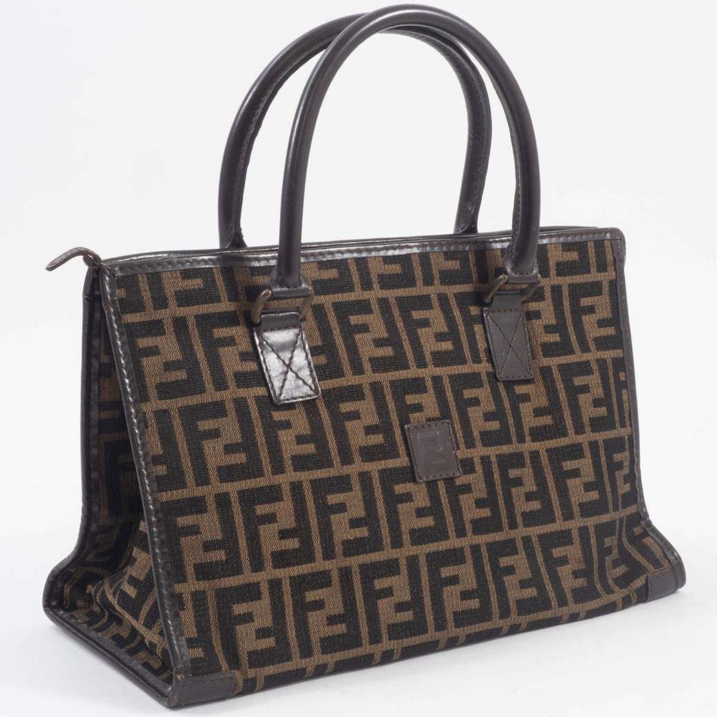 【新品未使用】正規品 フェンディ ズッカ キャンバス×レザー ケース FENDI（フェンディ） ヴィンテージ ズッカ ハンドバッグ キャンバスx