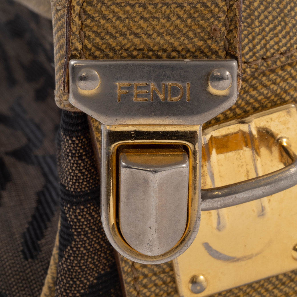 FENDI（フェンディ） バッグ ゼブラ柄 2way ショルダーバッグ