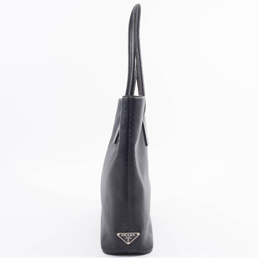 PRADA（プラダ） バッグ 中古 トートバッグ パンチングレザー ブラック