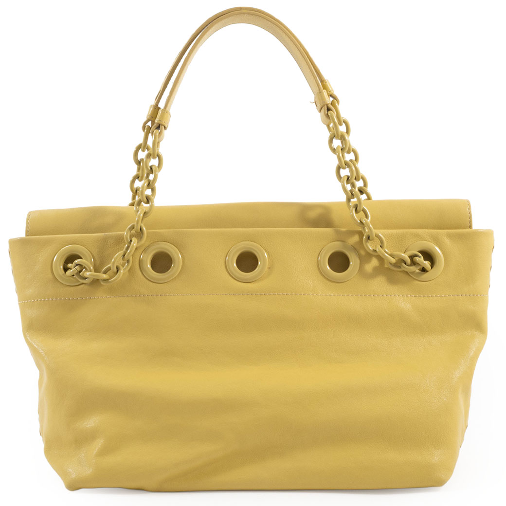 BOTTEGA VENETA（ボッテガ・ヴェネタ） チェーン ハンドバッグ レザー