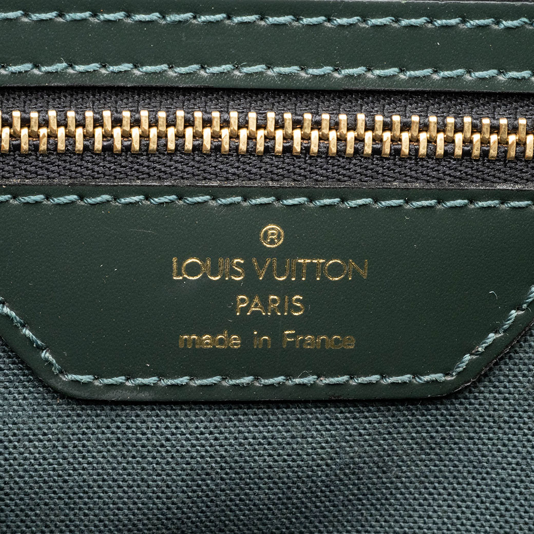 LOUIS VUITTON(ルイヴィトン) ショルダーバッグ タイガ ヴィクトール M30144 エピセア レザー LOUIS VUITTON（ルイ・ヴィトン） ルイ ヴィトン バッグ メンズ 中古