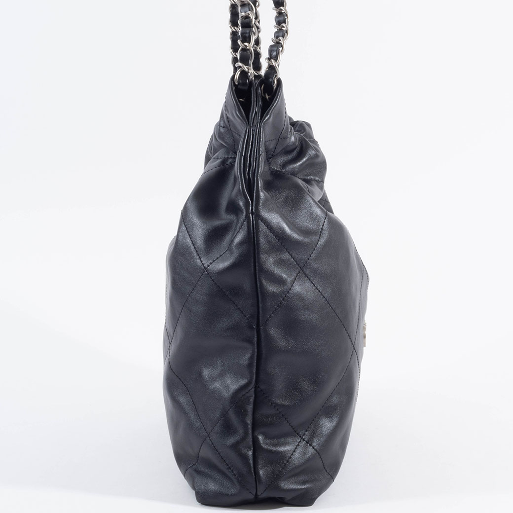 シャネル CHANEL CHANEL22 スモールバッグ AS3260 ブラック ブラック金具 シャイニーカーフ レディース ショルダーバッグ CHANEL（シャネル） CHANEL CHANEL22 スモールバッグ AS3260 ブラック