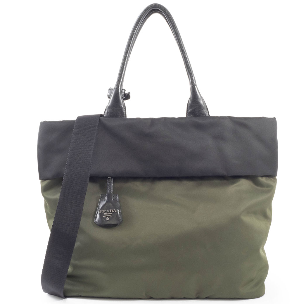 PRADA（プラダ） ナイロン トートバッグ 中古 B4521V ブラック カーキ