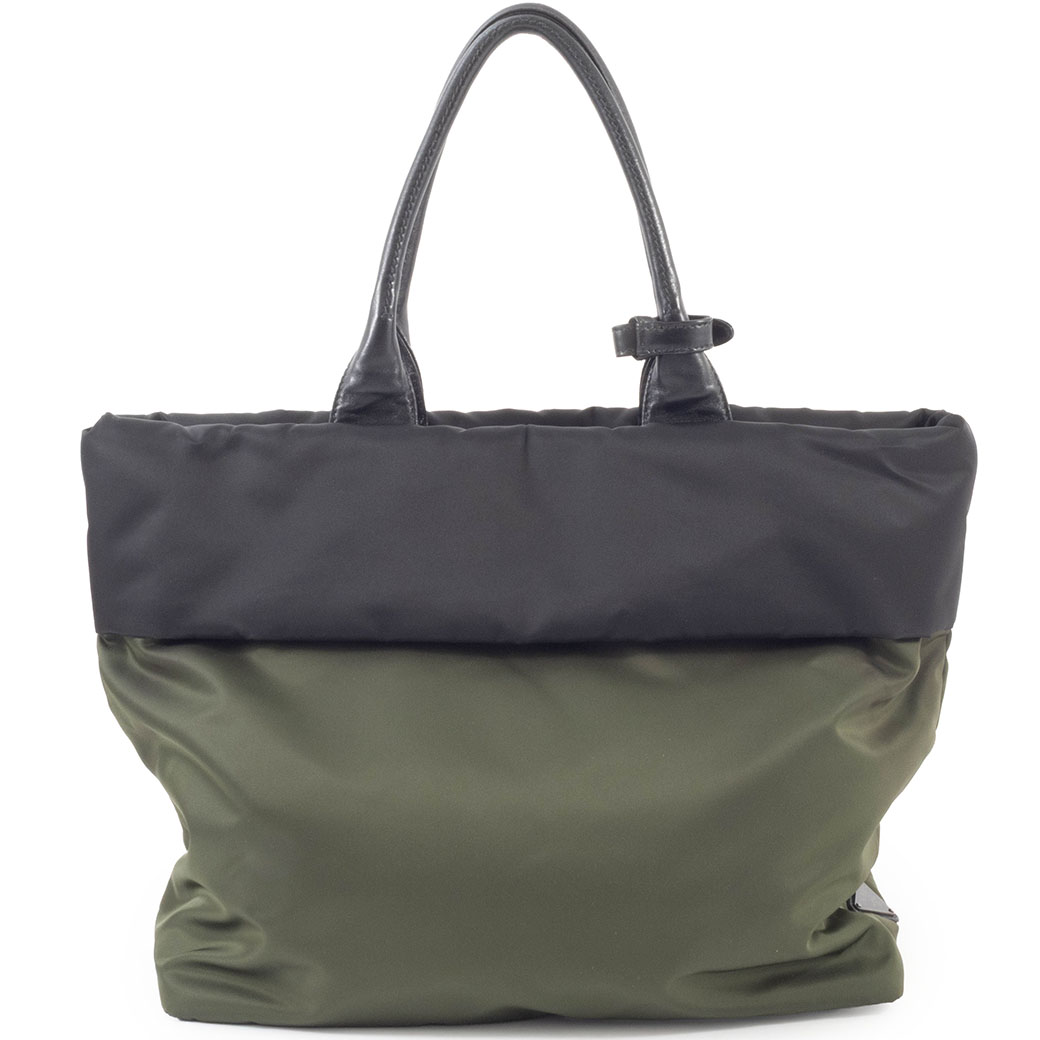 PRADA（プラダ） ナイロン トートバッグ 中古 B4521V ブラック カーキ