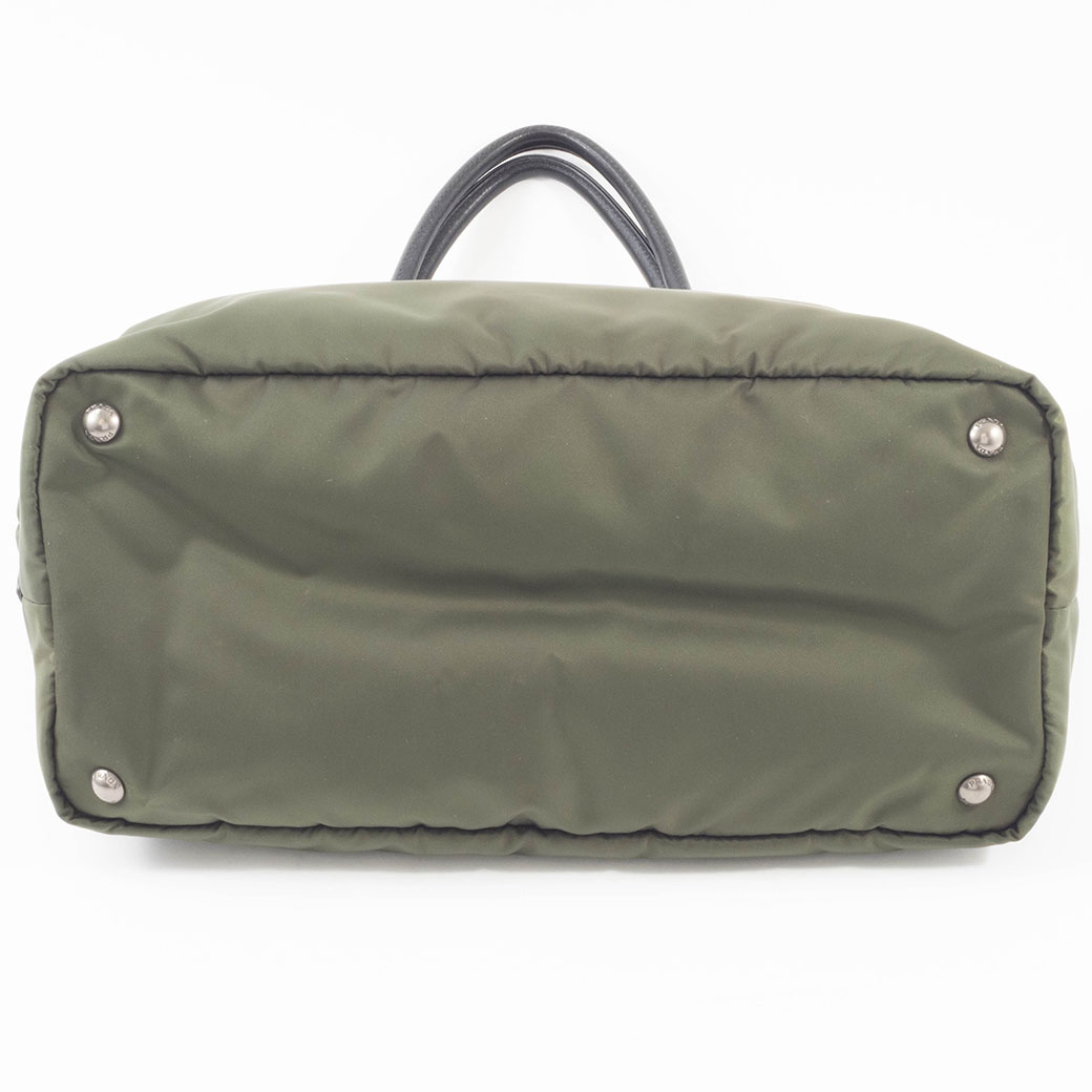 プラダ　B4521V  ナイロン　ショルダー　トートバッグ PRADA（プラダ） ナイロン トートバッグ 中古 B4521V ブラック カーキ