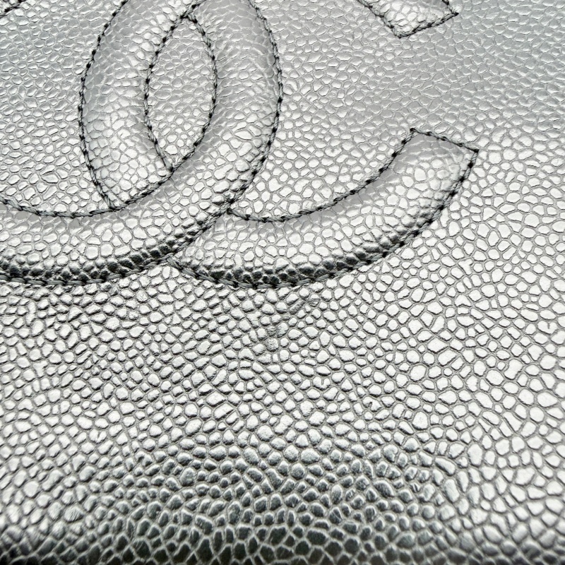 CHANEL（シャネル） バッグ キャビアスキン ココマーク ポーチ