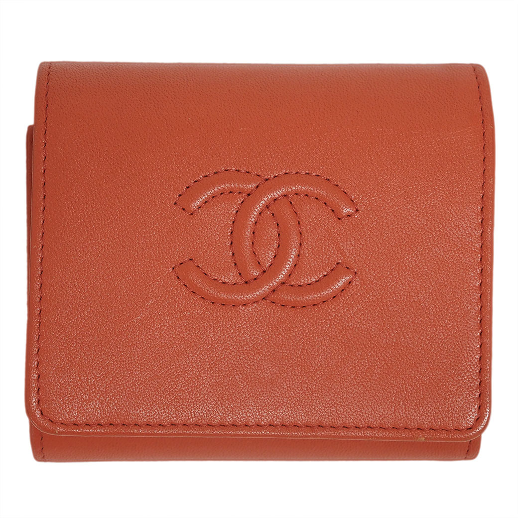 箱付き CHANEL シャネル ココマーク レザーコンパクトウォレット 28番台 CHANEL 極 美品 シール有 28番台 シャネル マトラッセ ココ