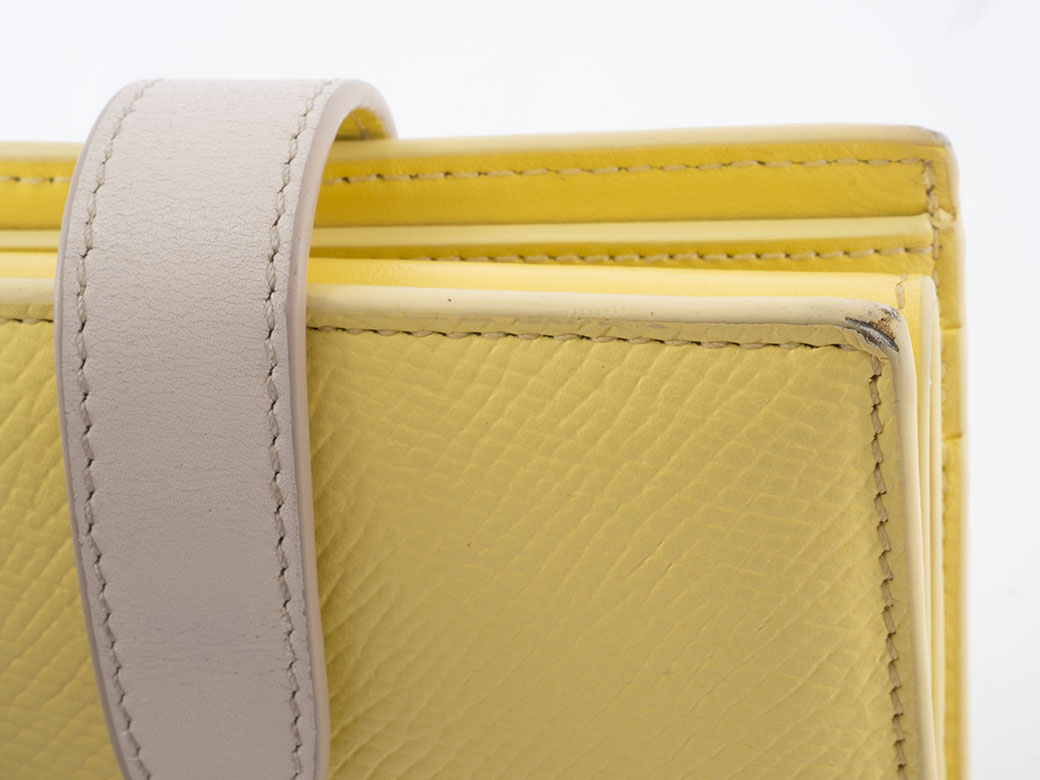 CELINE（セリーヌ） スモールストラップ ウォレット 二つ折り財布 2