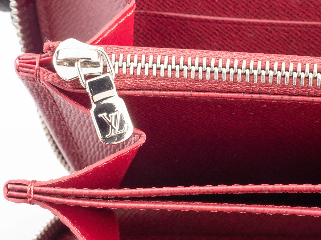 a*i様 LOUIS VUITTON エピレザー ブラック長財布 LOUIS VUITTON（ルイ・ヴィトン） ルイ ヴィトン エピ ジッピー
