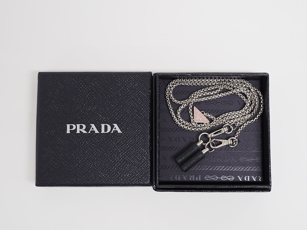 プラダ AirPods＆AirPods Pro エアポッズプロ ケース用チェーン ピンク 1ZD006_2DMU_F02F8 ワイヤレス イヤホン用  PRADA 中古