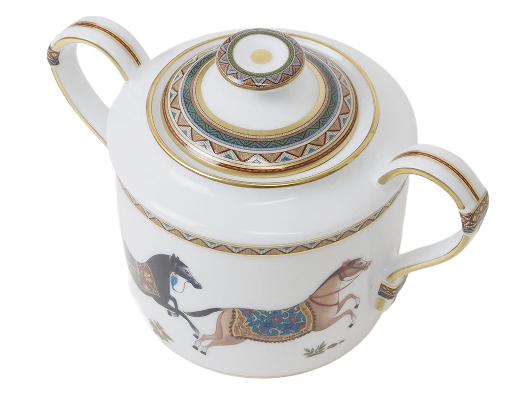 HERMES エルメス 空箱 まとめ 食器類 紐、カード、緩衝材 HERMES エルメス 空箱 まとめ 食器類 紐、カード、緩衝材