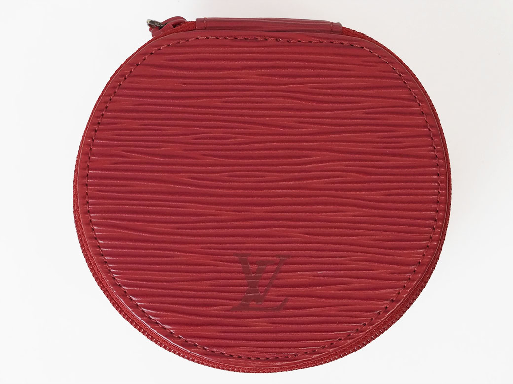 LOUIS VUITTON（ルイ・ヴィトン） ルイ ヴィトン 中古 ケース エピ