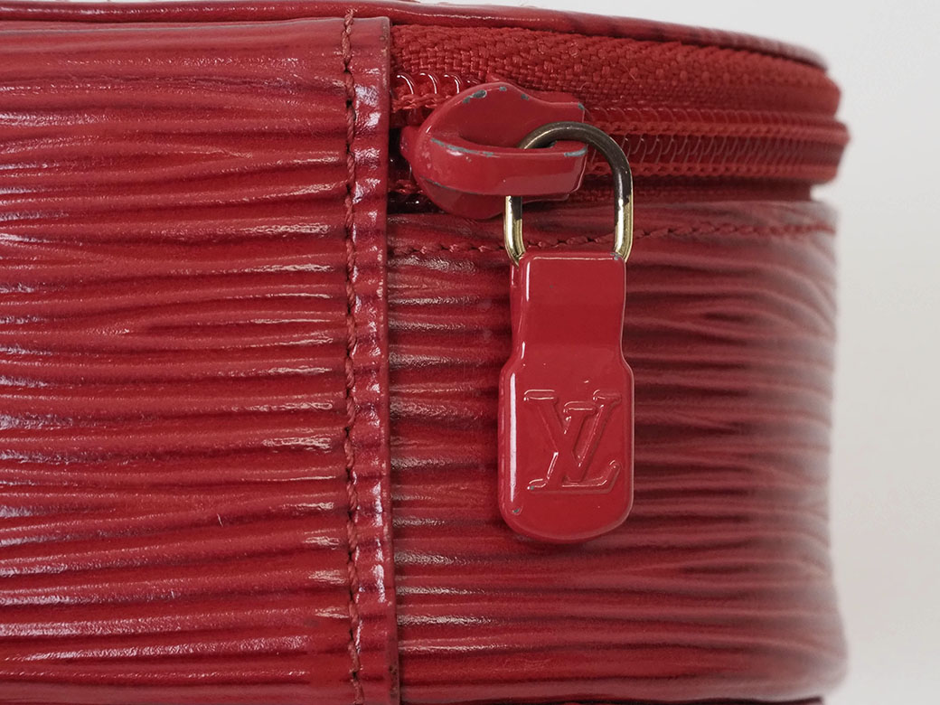 LOUIS VUITTON（ルイ・ヴィトン） ルイ ヴィトン 中古 ケース エピ