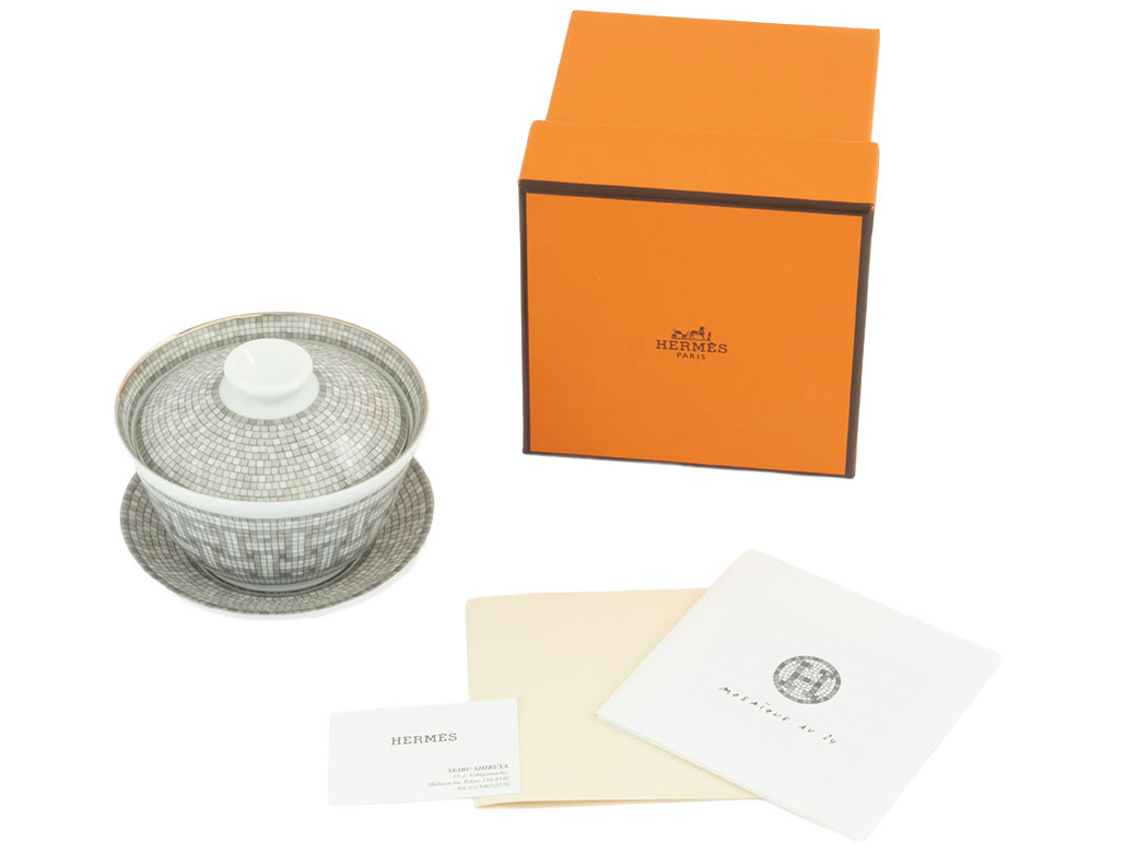 HERMES（エルメス） 蓋付きカップ＆ソーサー モザイク 24 プラチナ