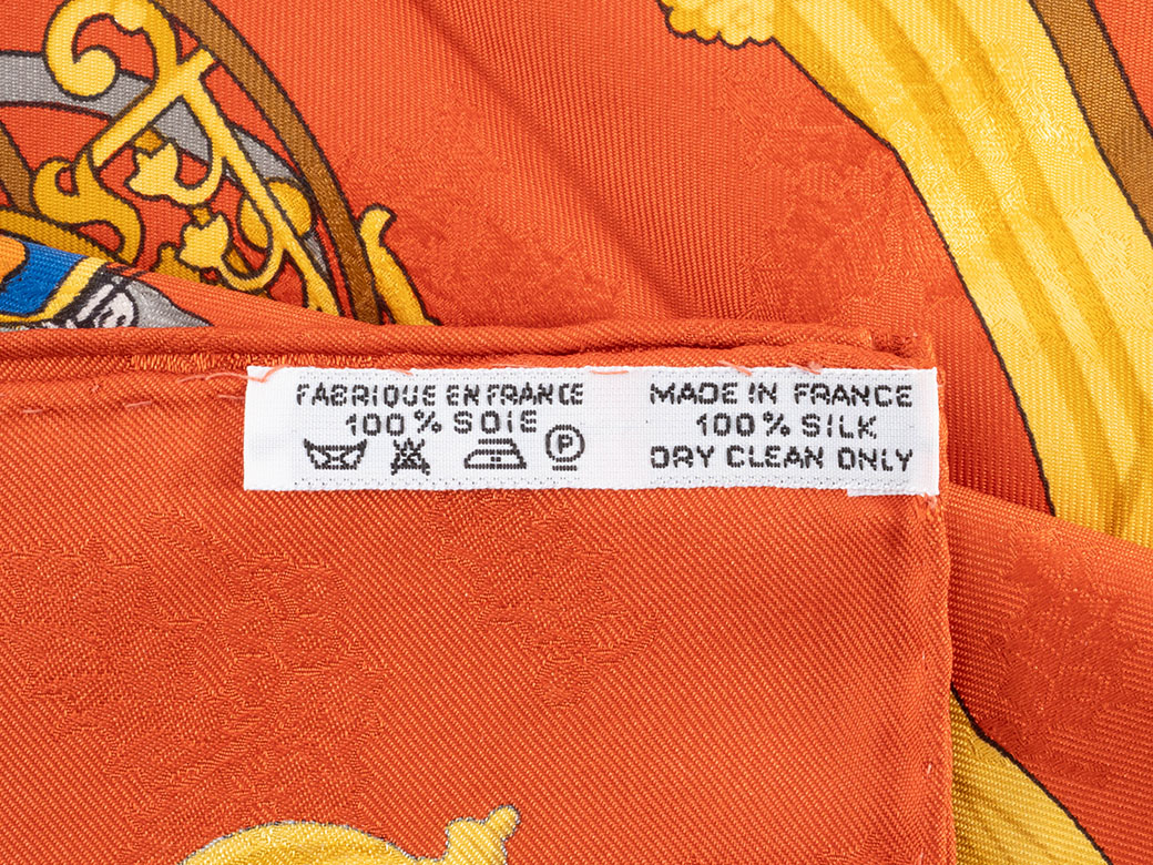 HERMES（エルメス） スカーフ カレ90 柄 オレンジ 羽飾りと鈴 Plumes