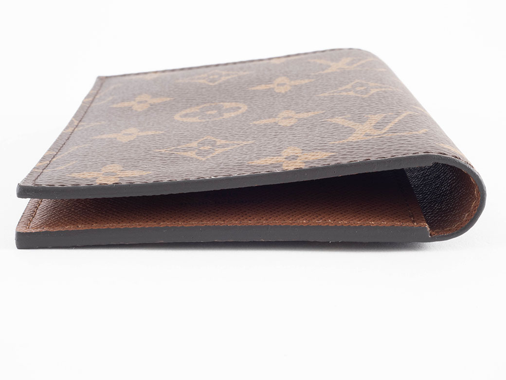 LOUIS VUITTON（ルイ・ヴィトン） ルイ ヴィトン パスポートカバー