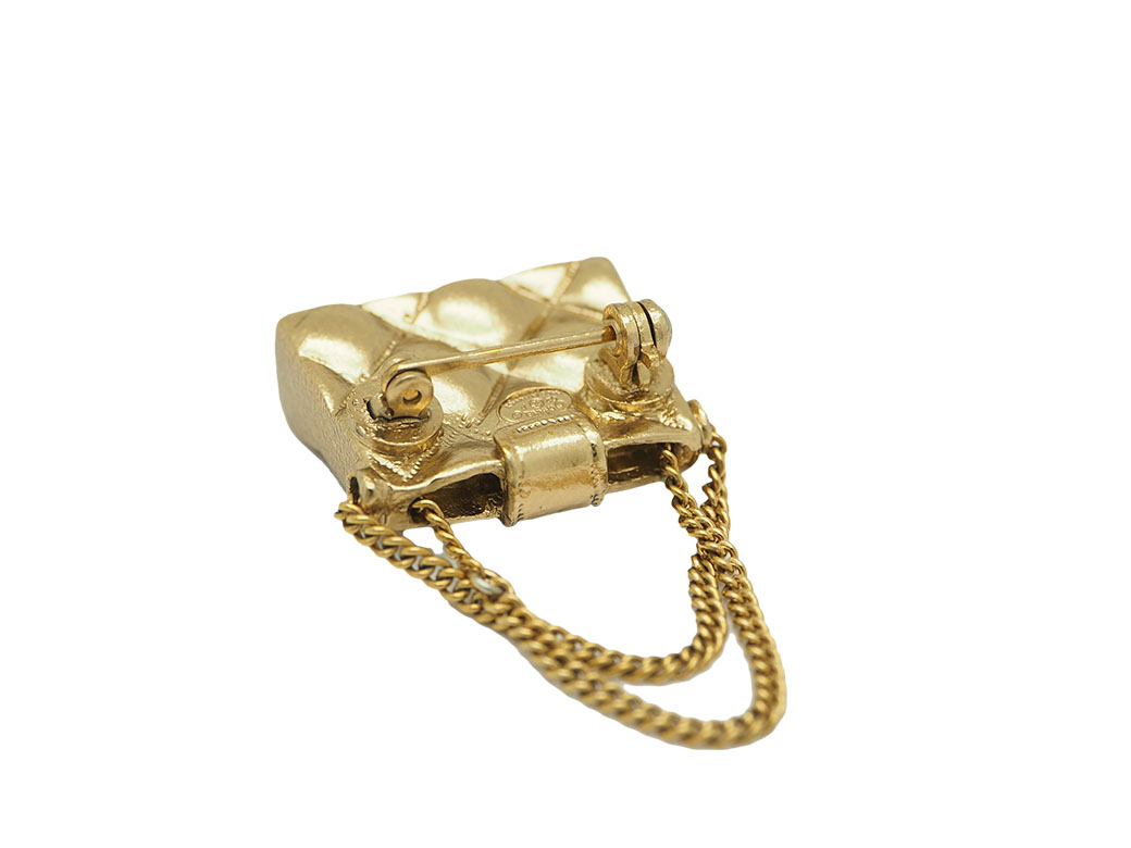 CHANEL（シャネル） マトラッセ ブローチ チェーン バッグ ミニ