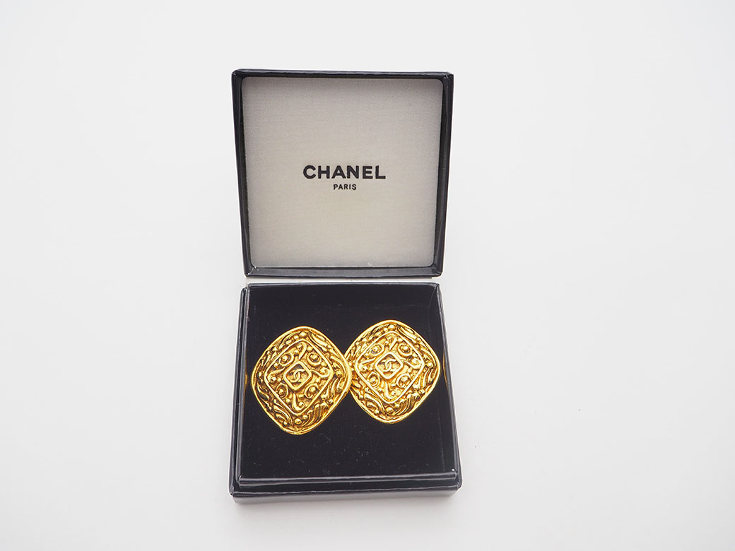シャネル ヴィンテージ ひし形 アラベスク ココ イヤリング ゴールド 小 レディース CHANEL 中古 |  | 09