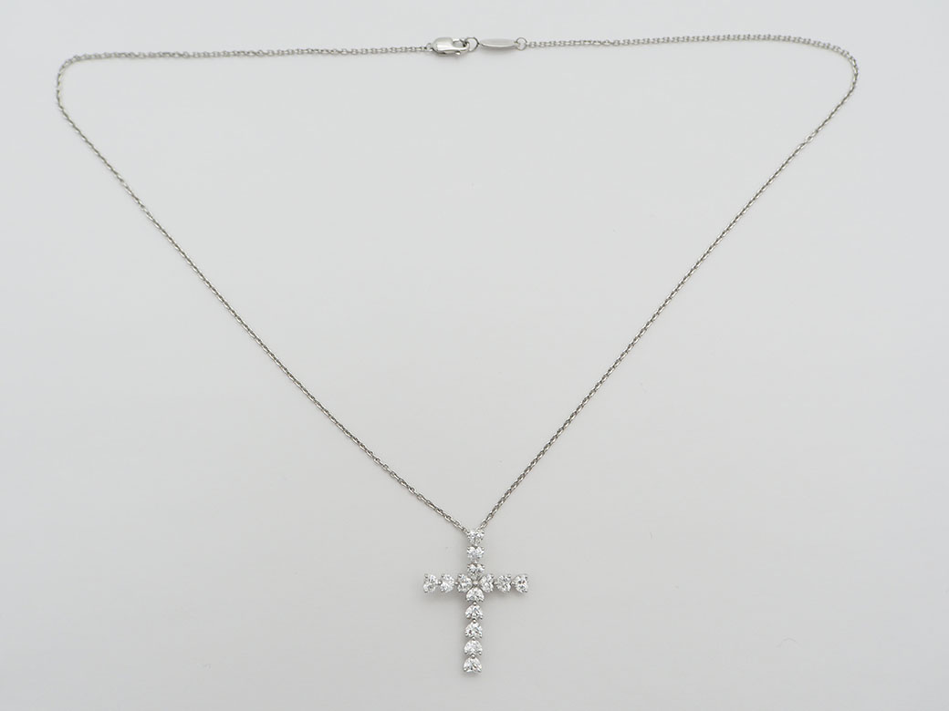 ハリー・ウィンストン（HARRY WINSTON） ハートシェイプクロス