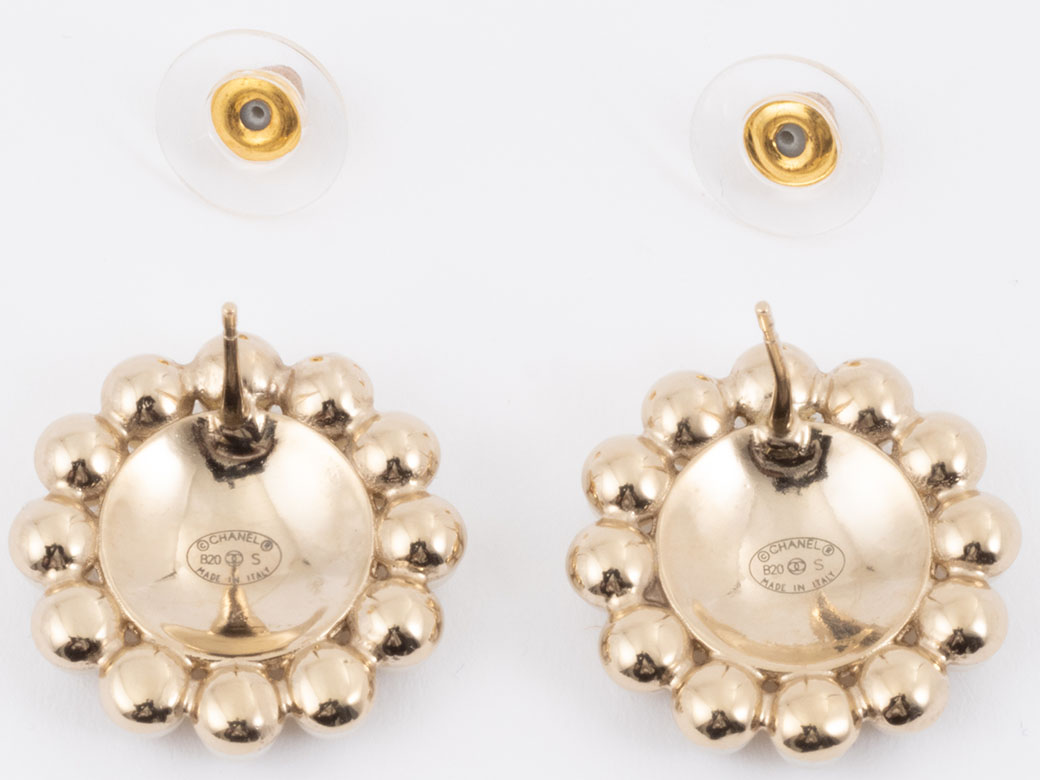 CHANEL（シャネル） パール アラウンド マトラッセ ココ ピアス