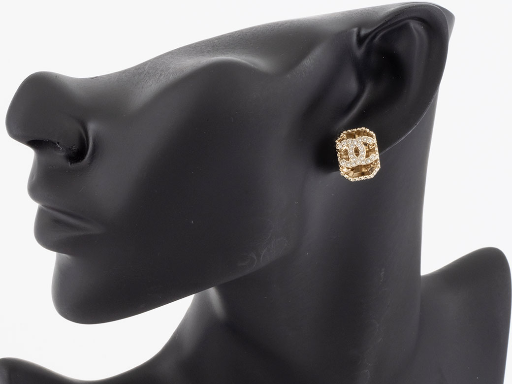 CHANEL（シャネル） ラインストーン ココ ピアス ゴールド 金属xライン