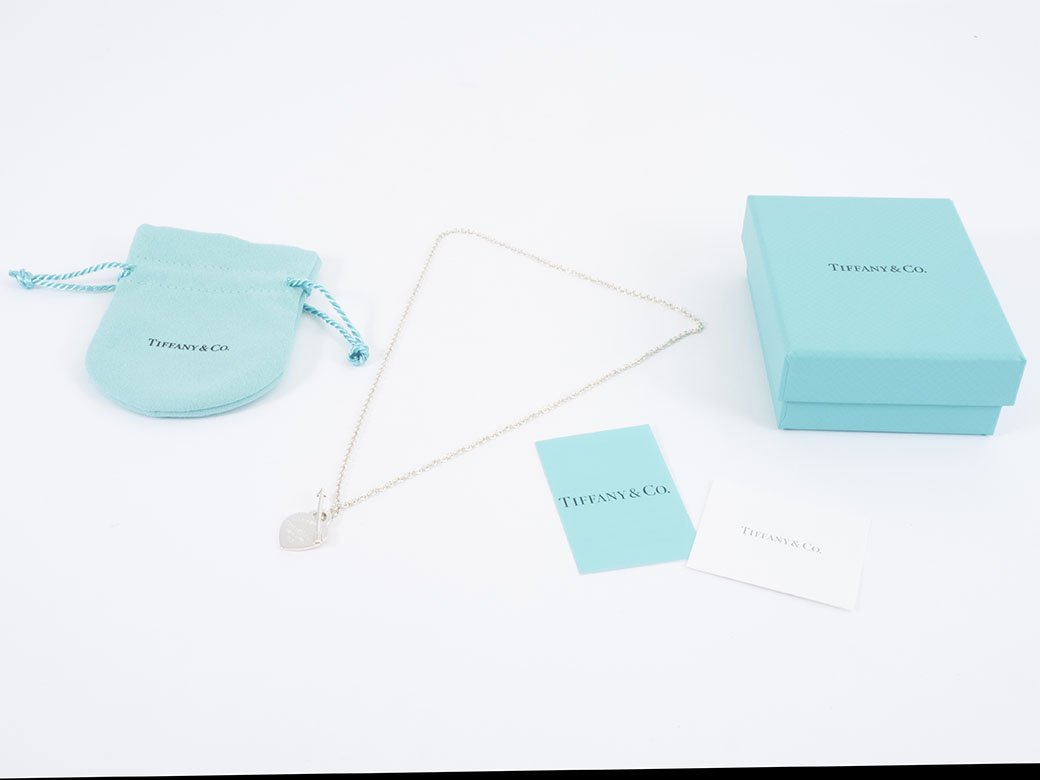 すぐ届く【Tiffany&Co】ラブストラック ハート タグ ペンダント リターン トゥ ティファニー™ ラブストラック ハート タグ