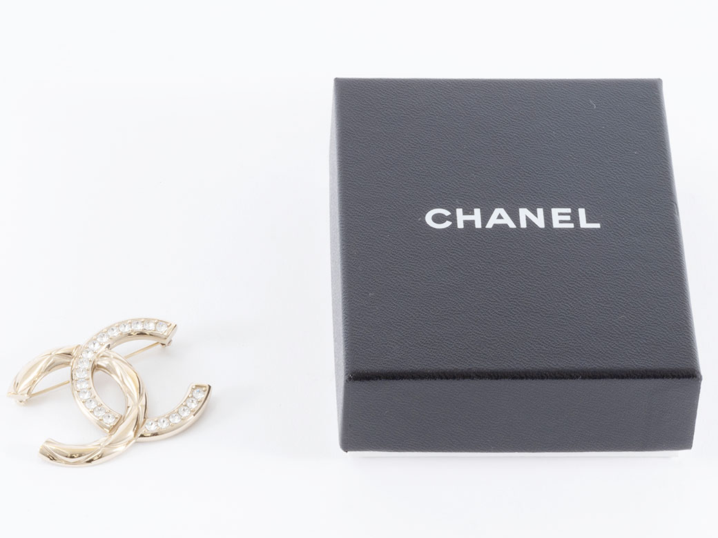 CHANEL（シャネル） ブローチ B19A ラインストーン ゴールド