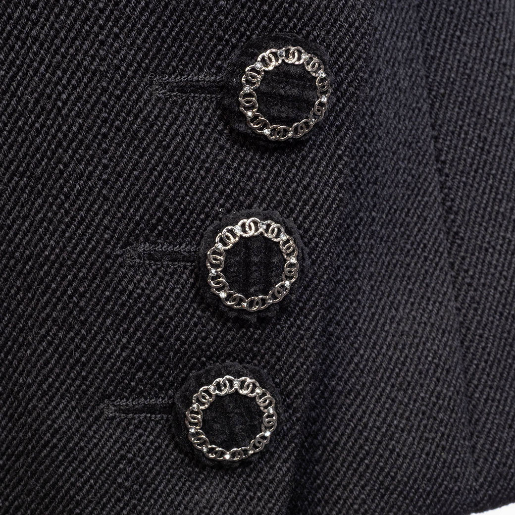 シャネル ウールジャケット P75461V67226 ブラック 34 レディース ベロアボタン ラインストーン CHANEL 中古の画像